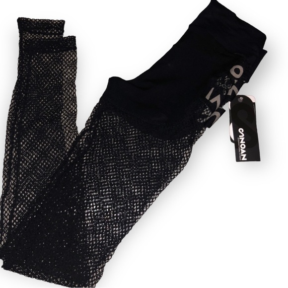 NWT ALL BLACK Canoan Brazil Move Mesh Leggings. - Picture 9 of 12